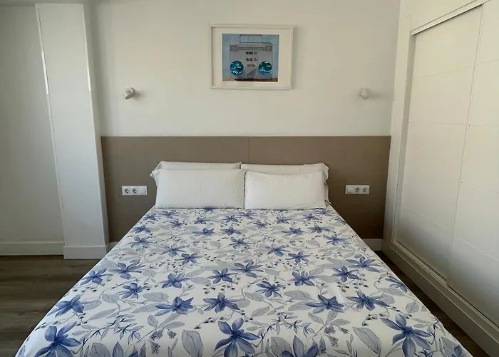 Апартаменты Carihuela *