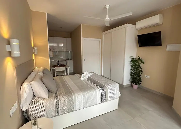 Carihuela * Торремолинос