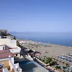 Апартаменти Carihuela