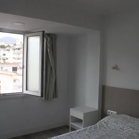 Carihuela شقة