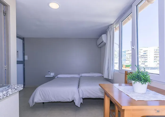 Carihuela Lägenhet *